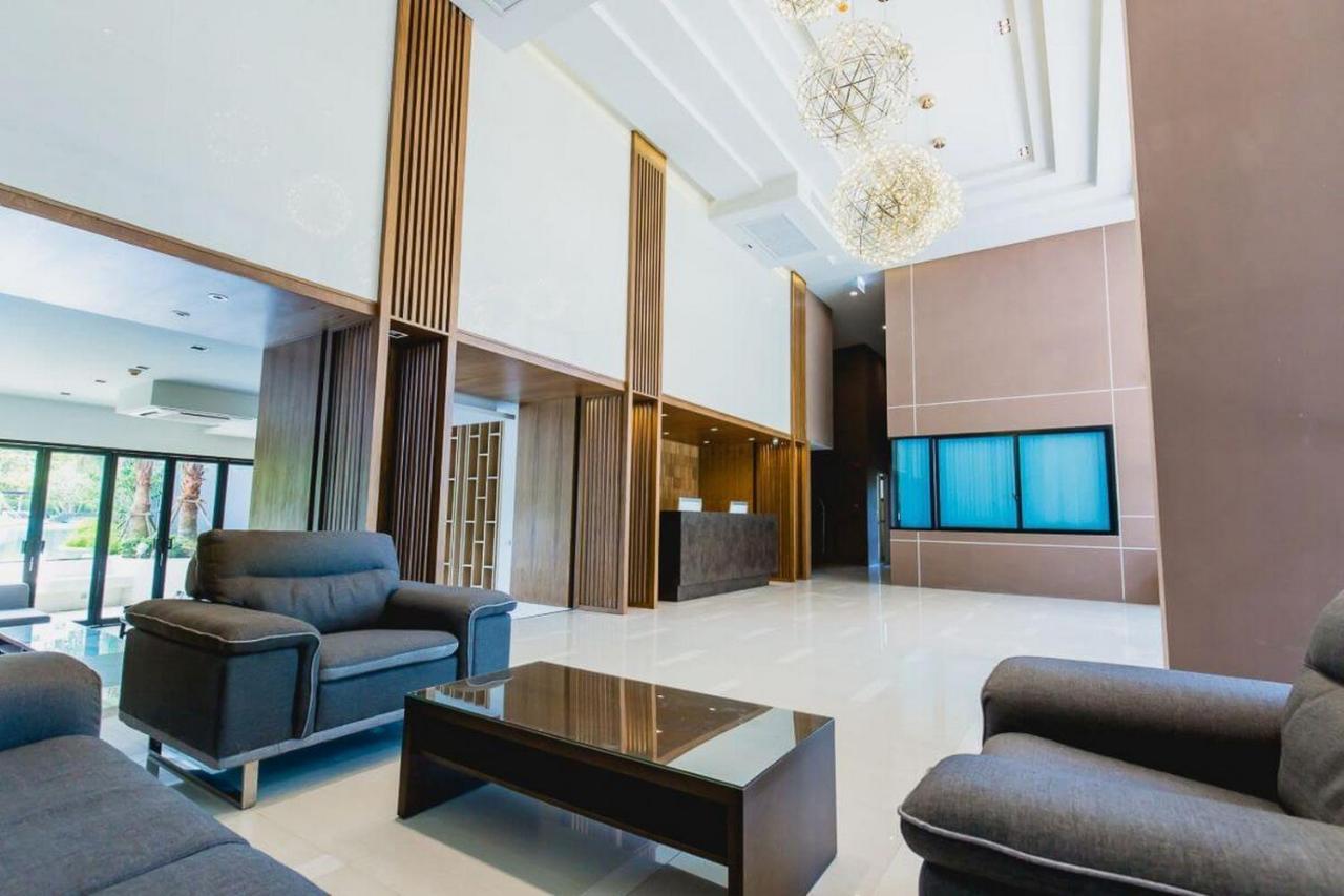 Aristo 1 Phuket By Resava Aparthotel Exterior photo